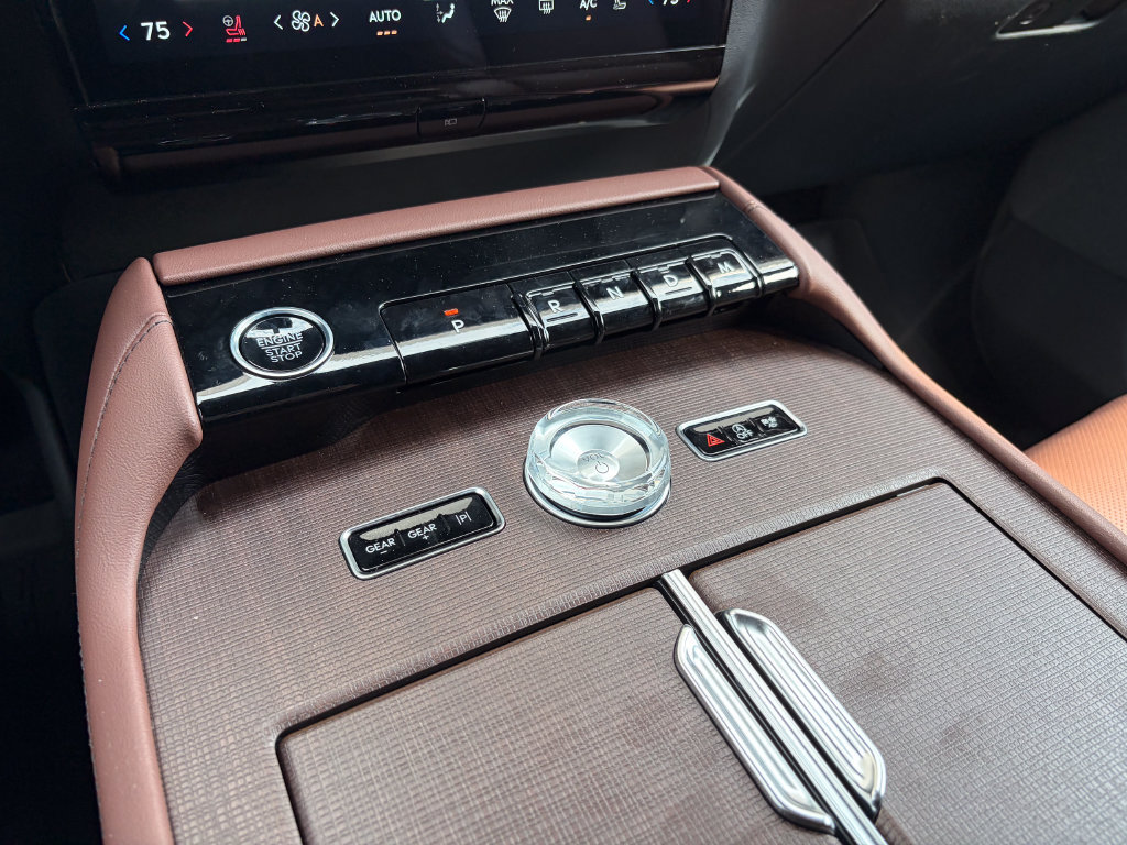 New 2027 Lincoln Navigator Reserve AWD/4WD image 46