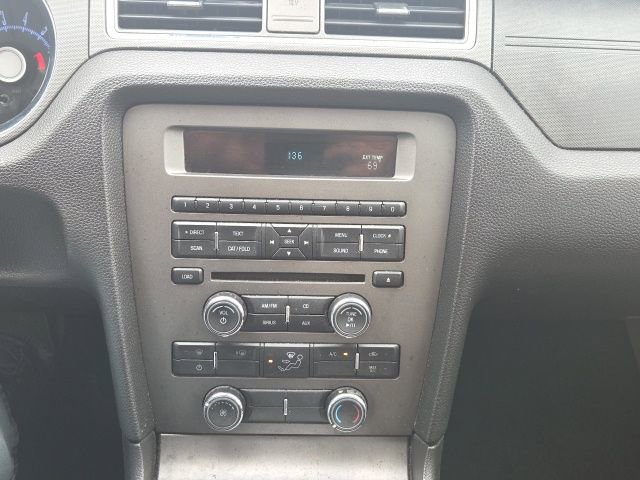 Used 2010 Ford Mustang Premium image 23