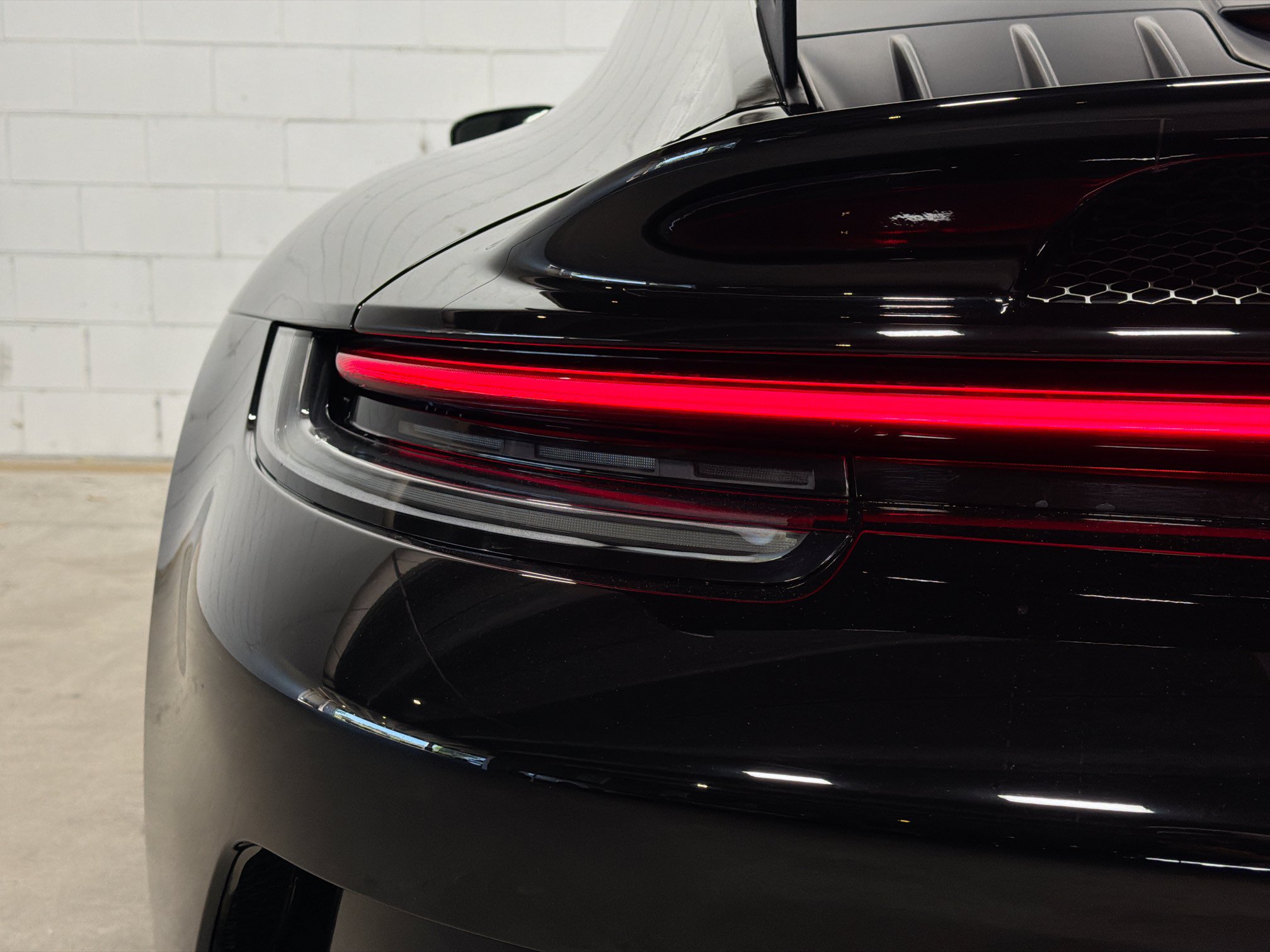 Certified 2022 Porsche 911 GT3 RWD image 11
