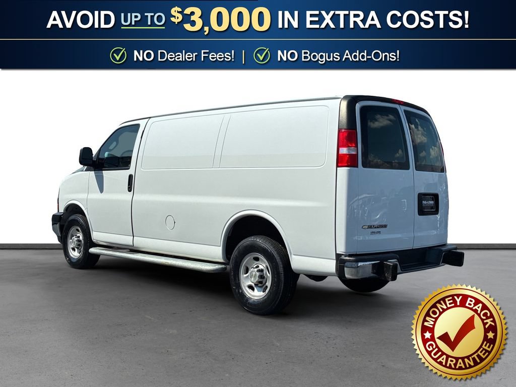 Used 2024 Chevrolet Express 2500 w/ Driver Convenience Package RWD image 4
