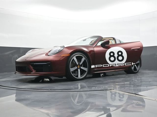 Certified 2021 Porsche 911 Targa 4S image 28