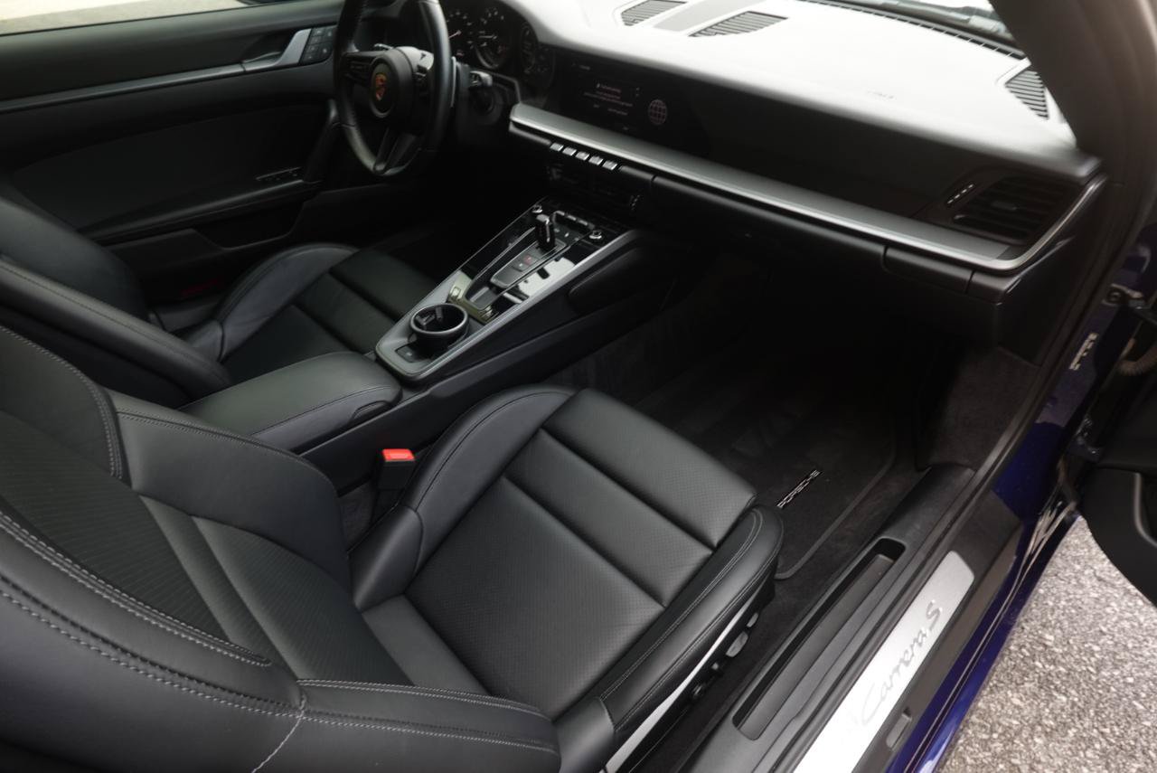 Used 2022 Porsche 911 Carrera S RWD image 15