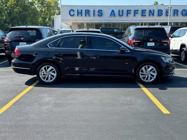 Used 2018 Volkswagen Passat 2.0T SE
