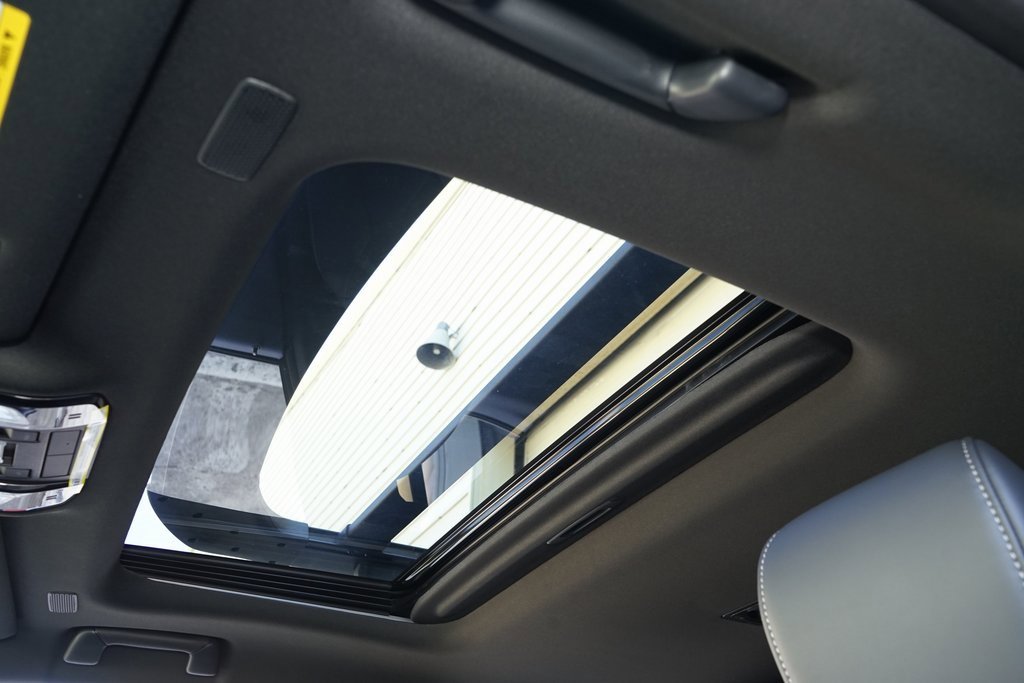 Used 2025 Lexus GX 550 image 19