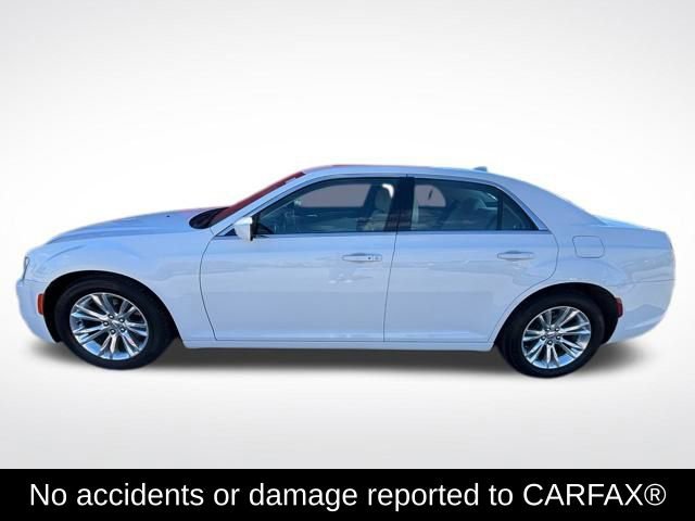 Used 2019 Chrysler 300 Touring L w/ Quick Order Package 22F image 2