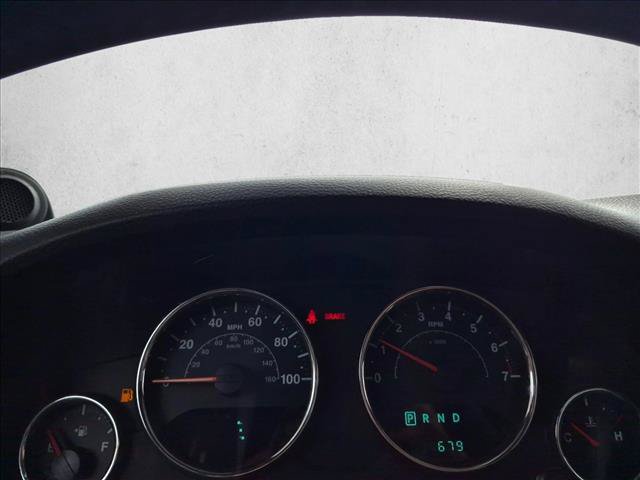 Used 2013 Jeep Wrangler Unlimited Sahara w/ Dual Top Group AWD/4WD image 9