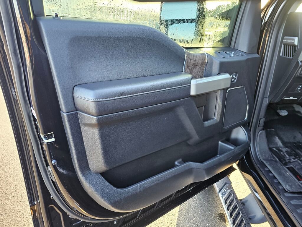 Used 2017 Ford F350 Lariat w/ Lariat Value Package image 16