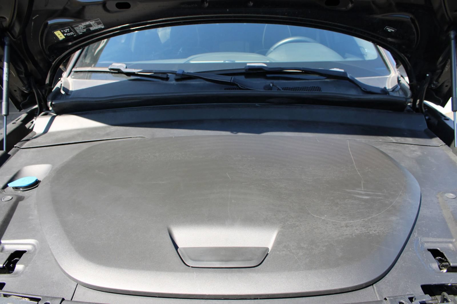 Used 2023 Volvo C40 P8 Recharge Plus w/ Protection Package Premier AWD/4WD image 24