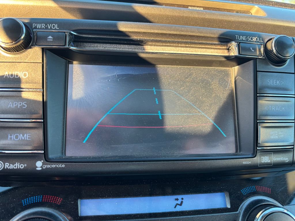 Used 2014 Toyota RAV4 Limited w/ Technology Package image 12