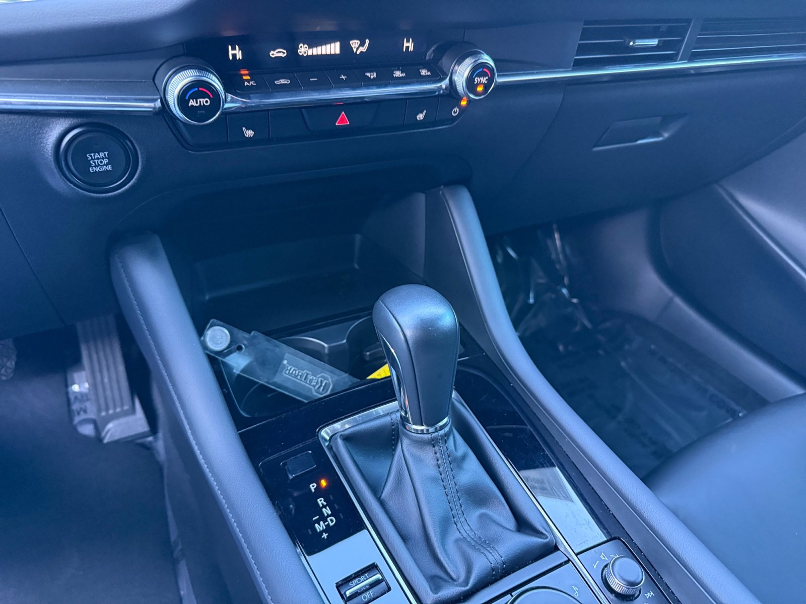 Used 2025 MAZDA MAZDA3 s image 13