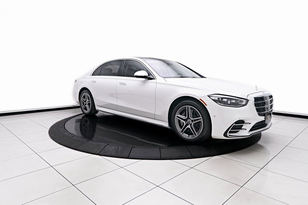 Used 2024 Mercedes-Benz S 580e 4MATIC Sedan image 14