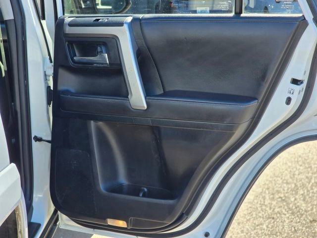 Used 2022 Toyota 4Runner SR5 image 31