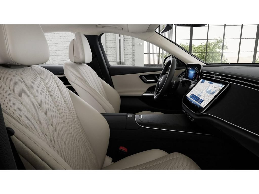 New 2026 Mercedes-Benz E 450 4MATIC Sedan image 4