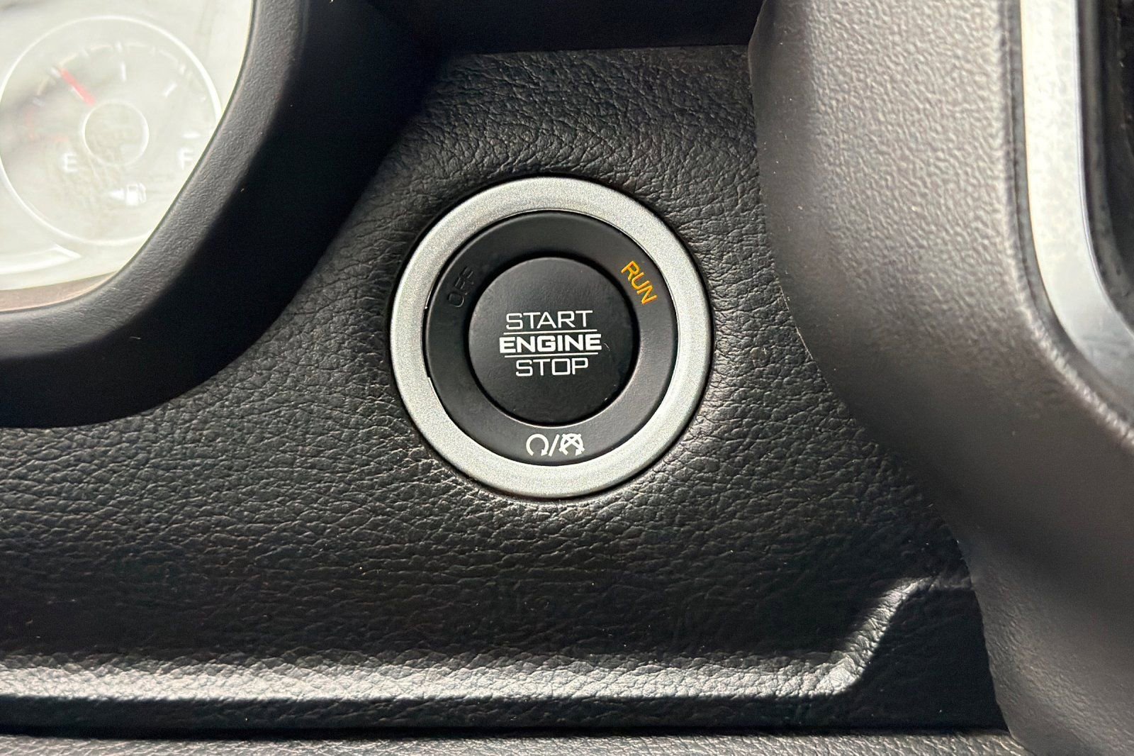 Used 2025 RAM 1500 Big Horn image 30