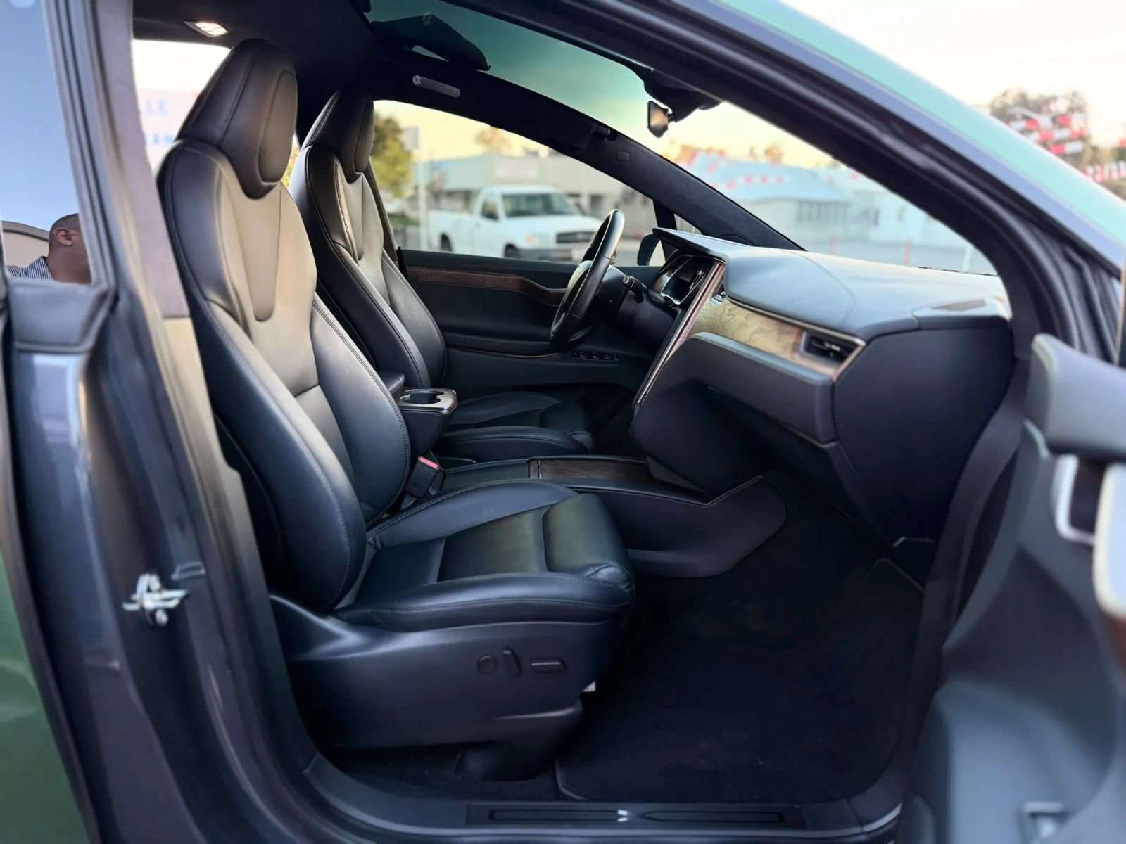 Used 2021 Tesla Model X Long Range AWD/4WD image 13