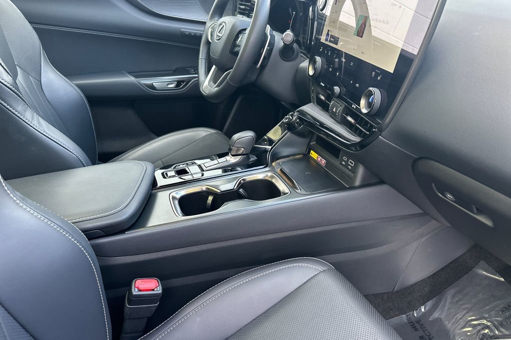 Used 2025 Lexus NX 450h+ AWD w/ Towing Package (2000 Lbs) image 16