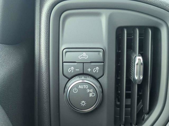 New 2026 Chevrolet Silverado 1500 Custom w/ Turbomax Blackout Package RWD image 26