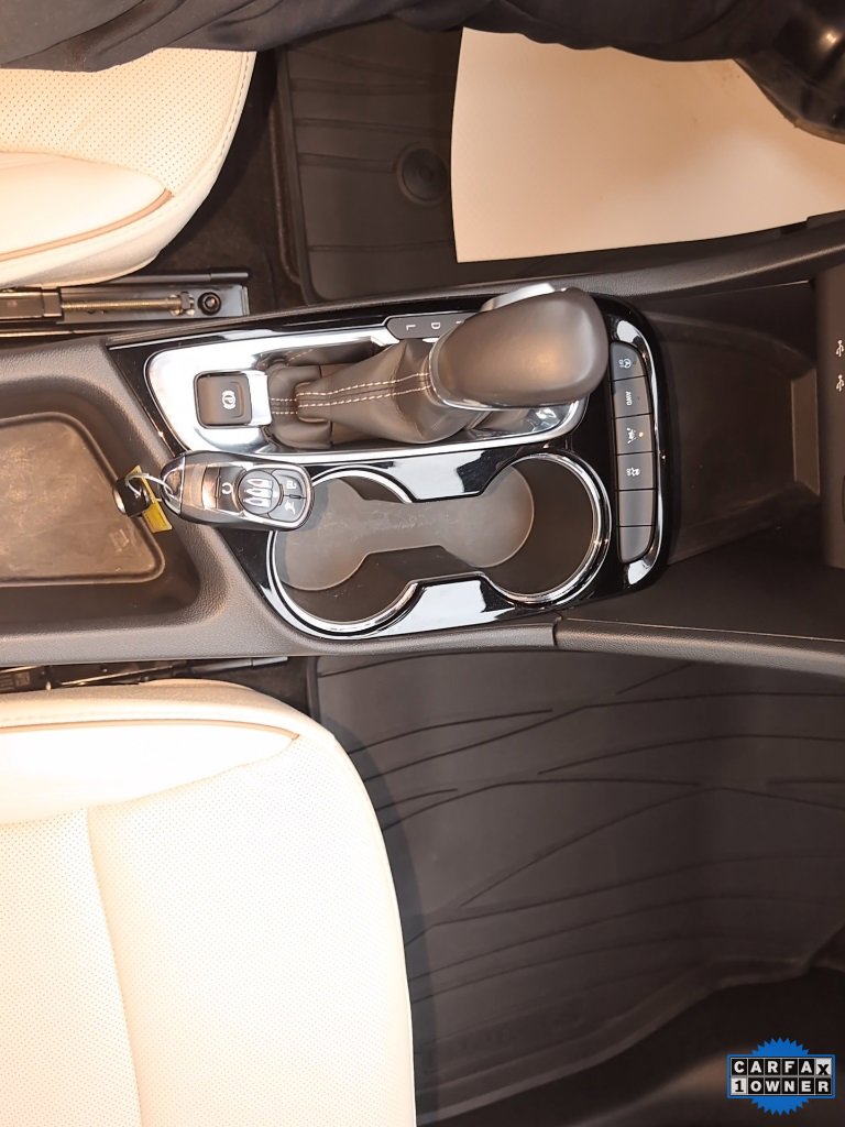 Used 2024 Buick Encore GX Avenir w/ Avenir Convenience Package image 22