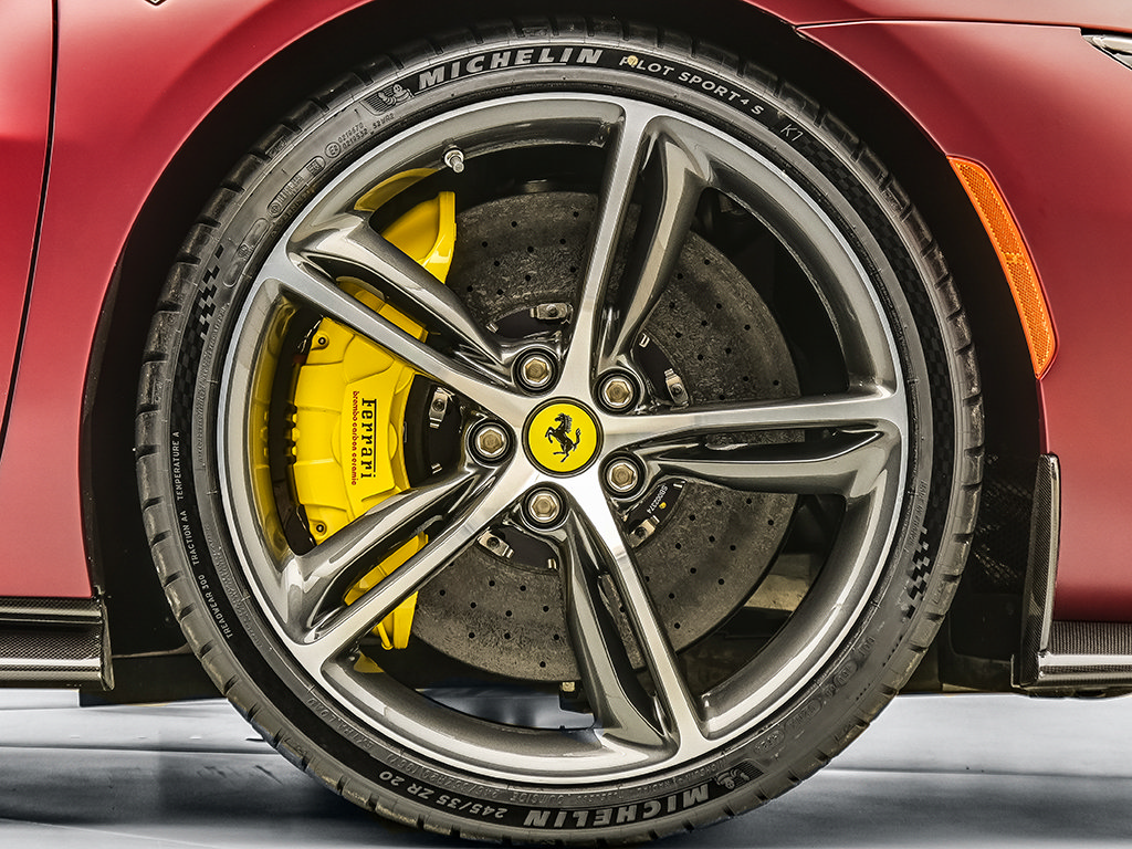 Certified 2025 Ferrari 296 GTS RWD image 30