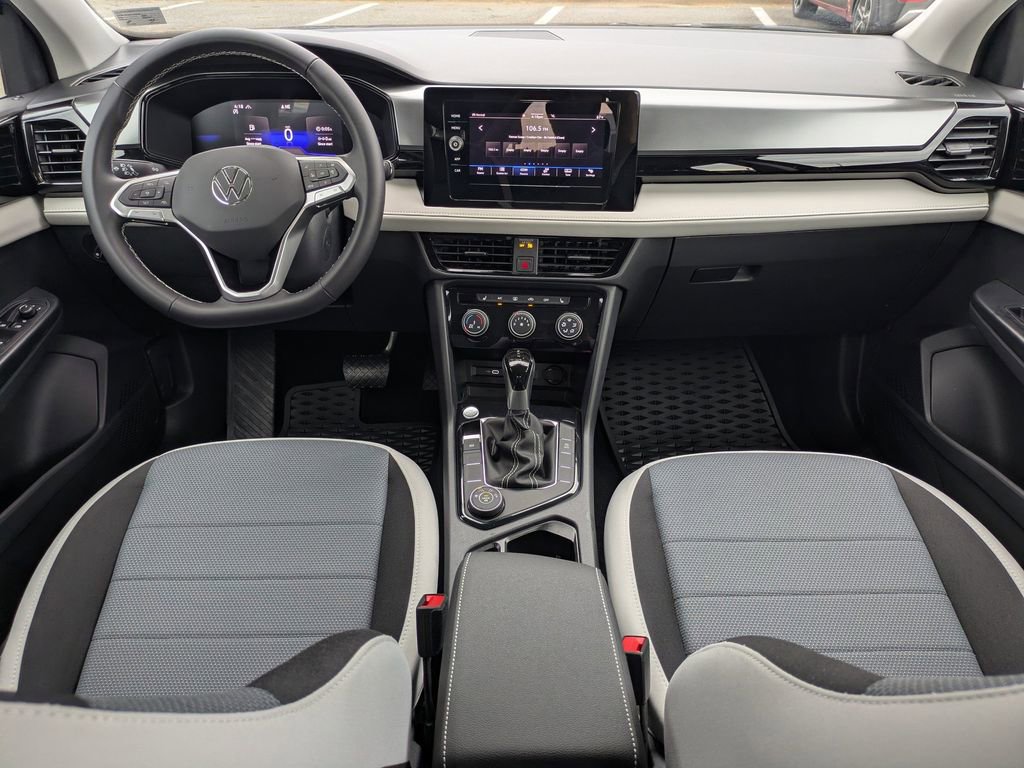 Certified 2025 Volkswagen Taos S image 15