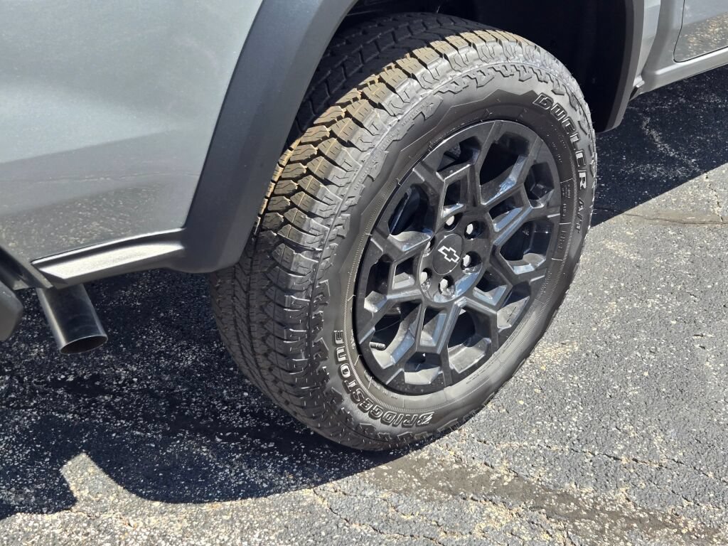 New 2026 Chevrolet Colorado Trail Boss AWD/4WD image 9