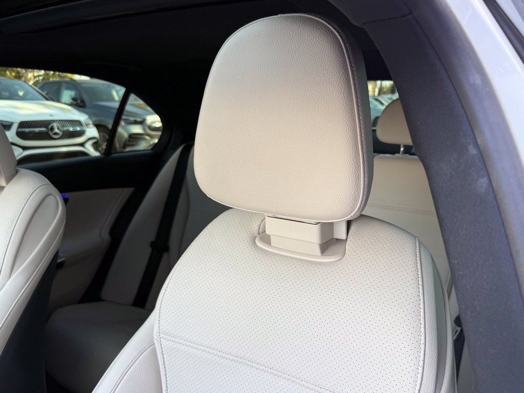 Certified 2024 Mercedes-Benz C 300 Sedan image 3