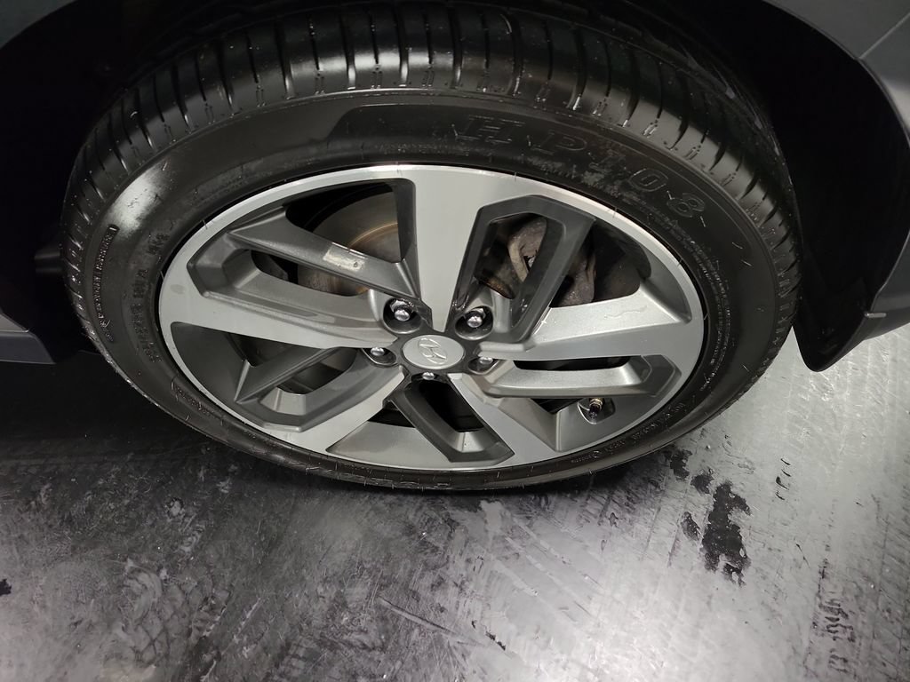 Used 2019 Hyundai Kona Ultimate FWD image 13