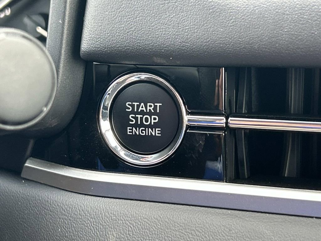 New 2026 Mitsubishi Outlander ES AWD/4WD image 30