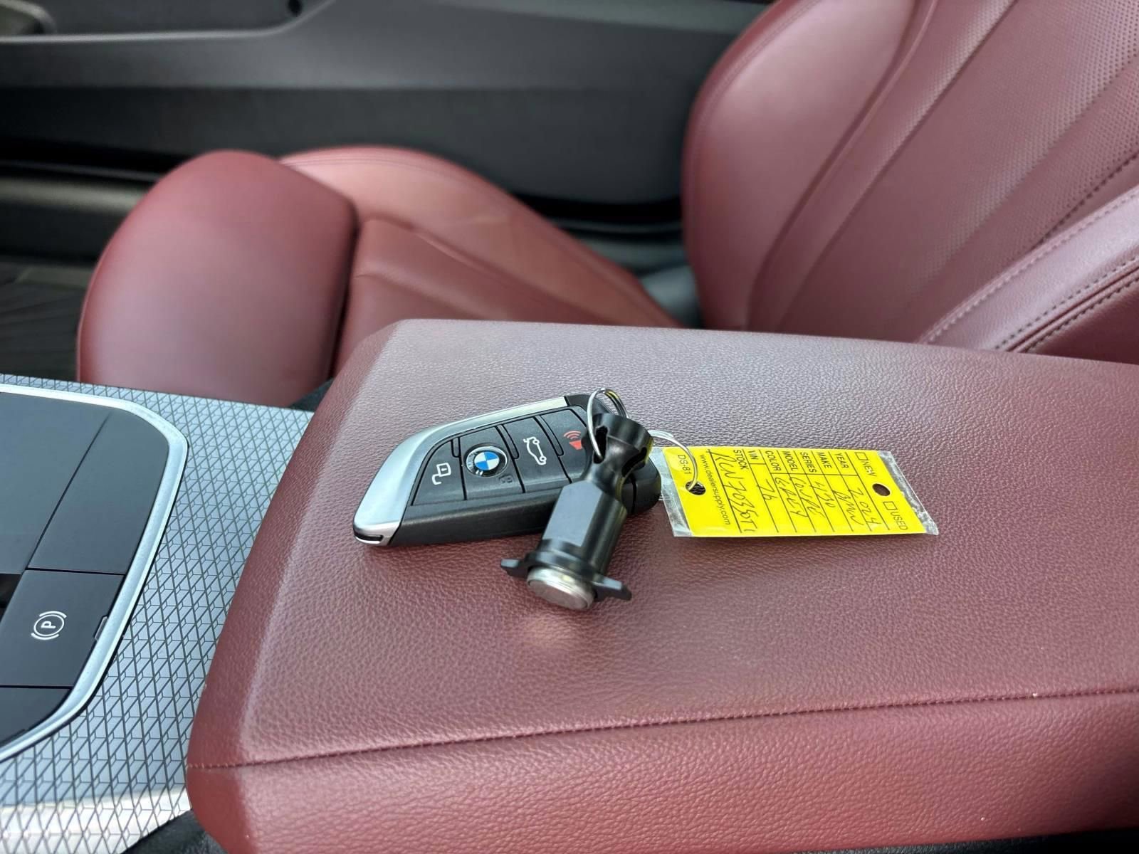 Used 2024 BMW 430i xDrive Coupe w/ M Sport Package image 28