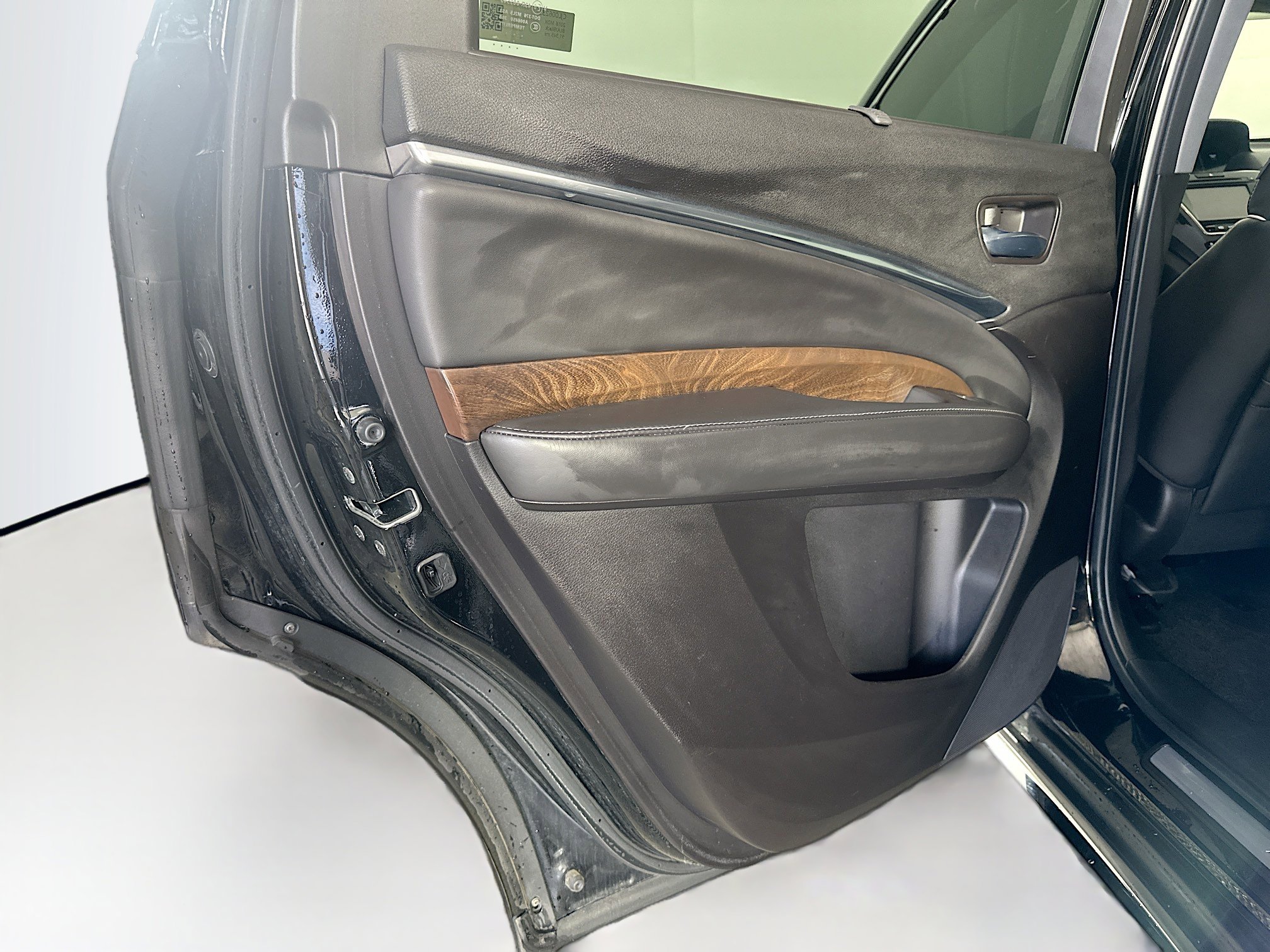 Used 2018 Acura MDX SH-AWD w/ Advance Package image 26