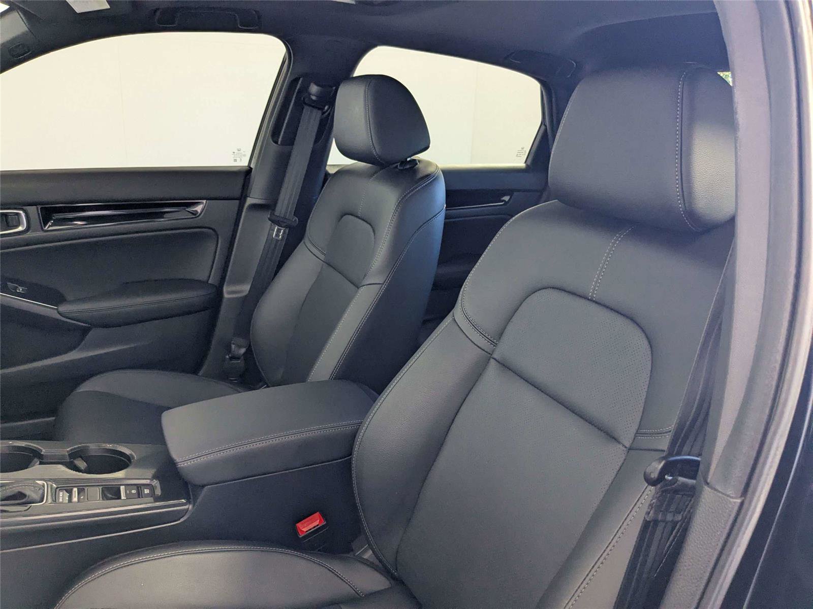 Used 2025 Honda Civic Sport Touring image 8