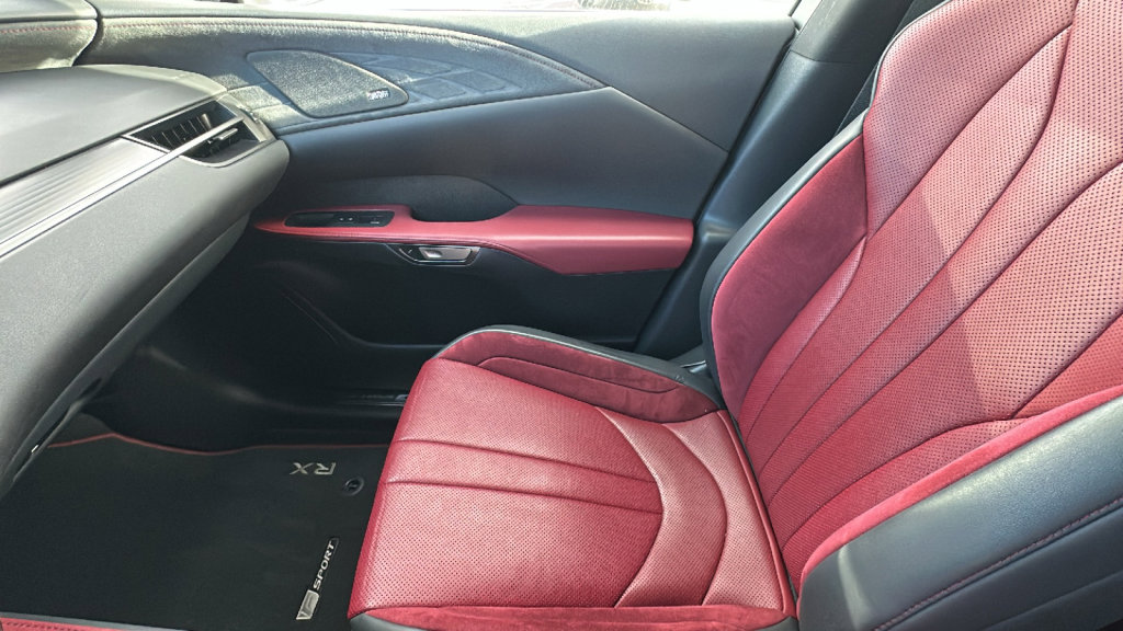 Used 2024 Lexus RX 500h F Sport w/ Convenience Package image 12