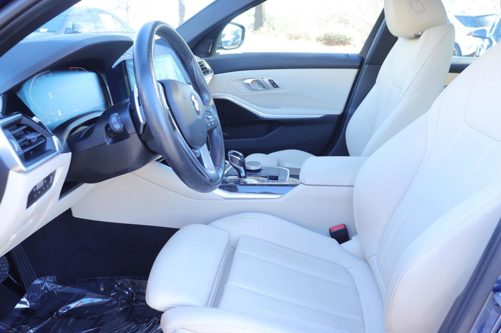 Used 2021 BMW 330i Sedan image 11