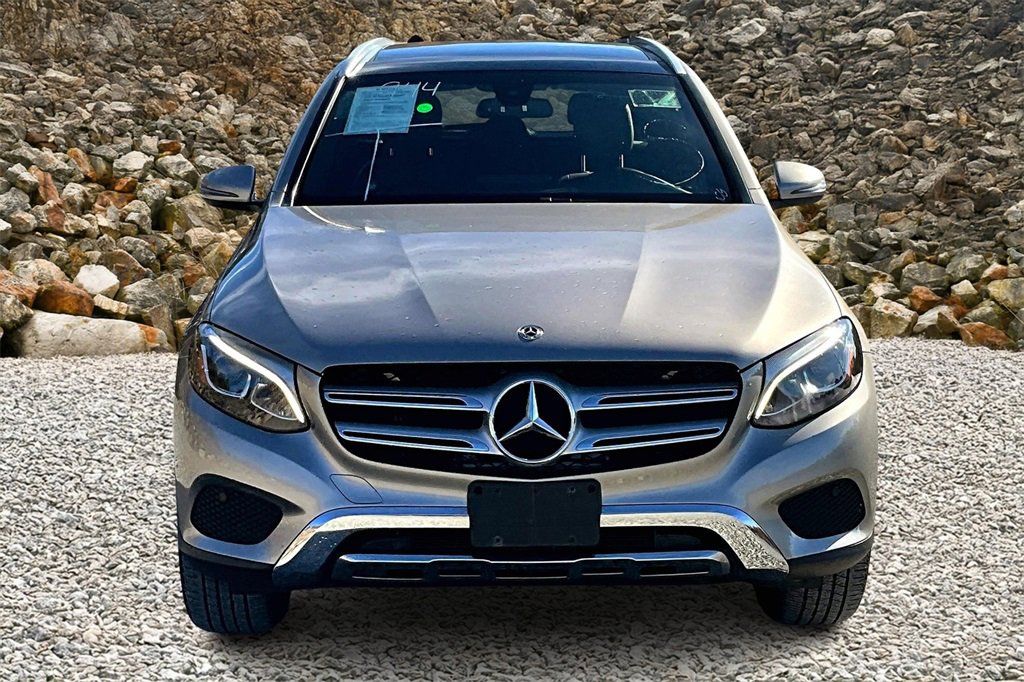 Used 2019 Mercedes-Benz GLC 300 4MATIC w/ Multimedia Package image 3