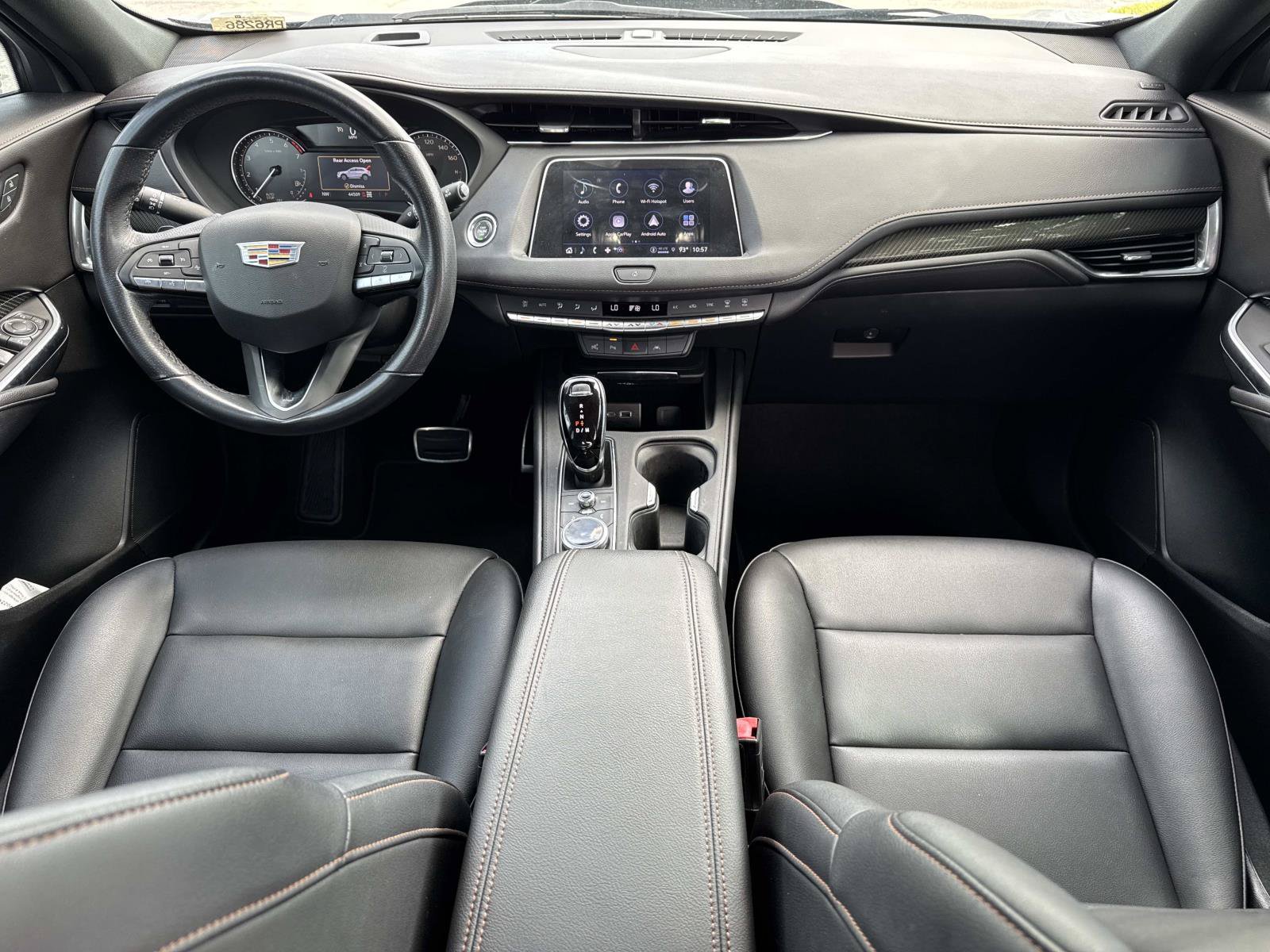 Used 2022 Cadillac XT4 Sport w/ Enhanced Visibility Package AWD/4WD image 29