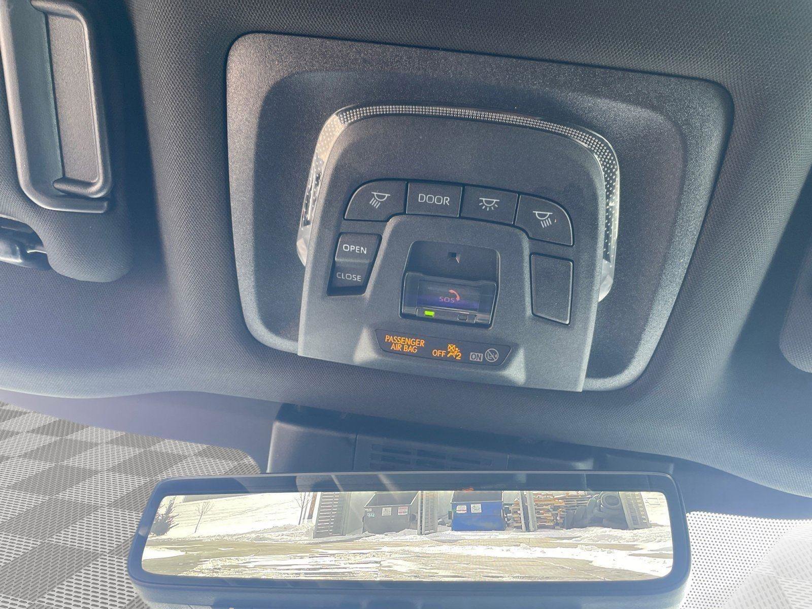 Certified 2024 Subaru Solterra Touring w/ Touring Package image 27