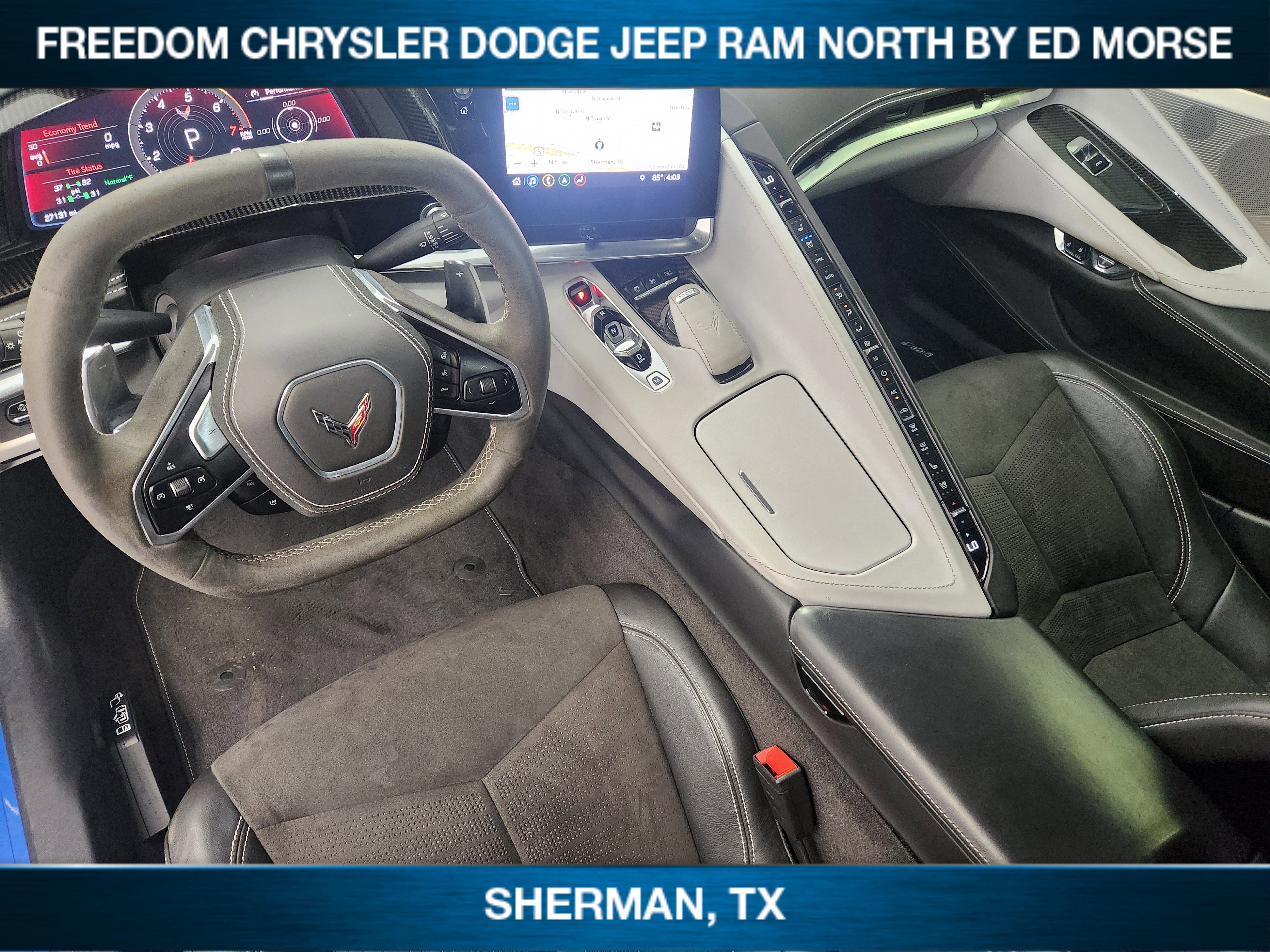 Used 2020 Chevrolet Corvette Stingray Premium Cpe w/ 3LT Preferred Equipment Group image 19