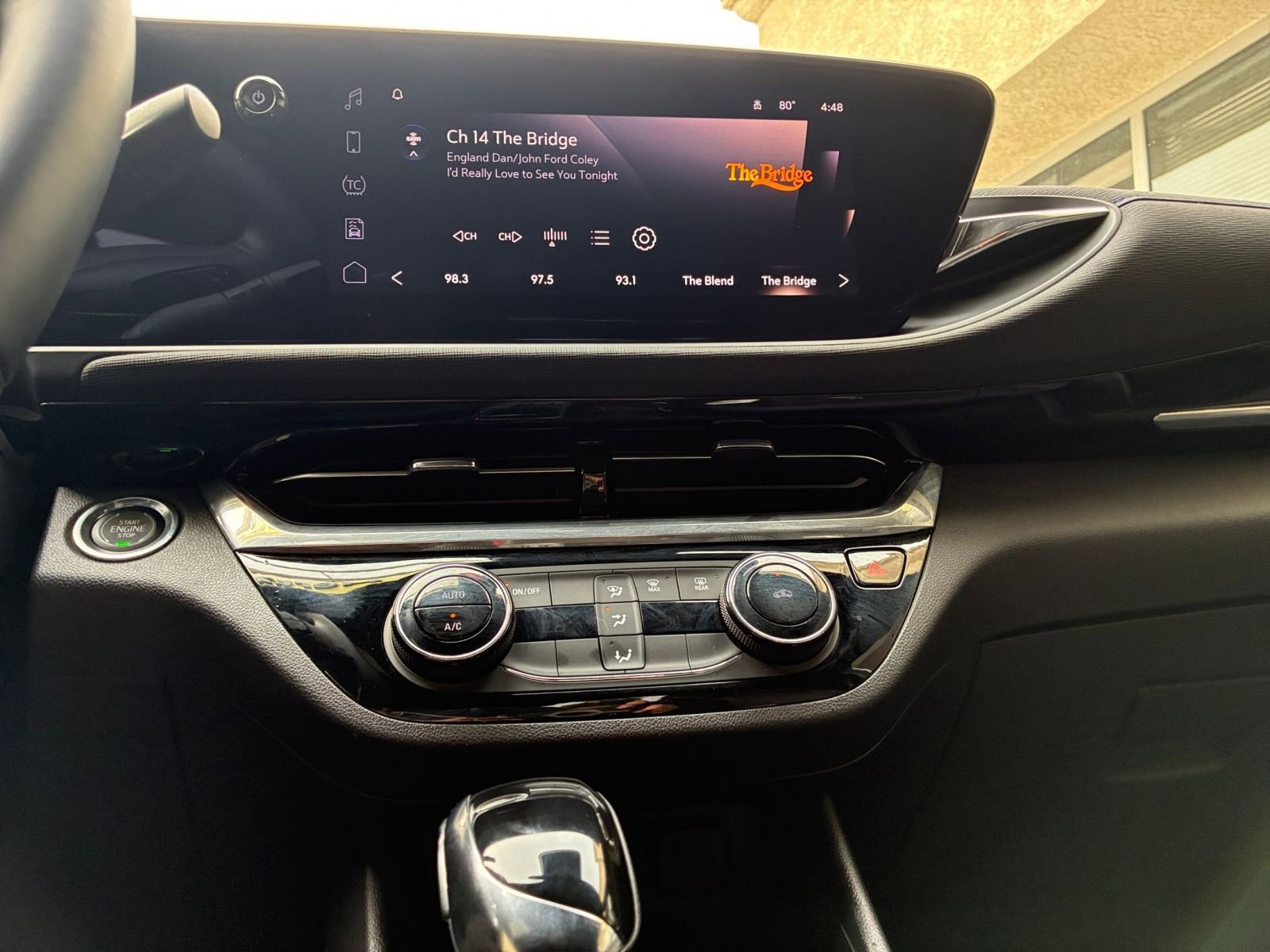 Used 2025 Buick Envista Sport Touring image 20