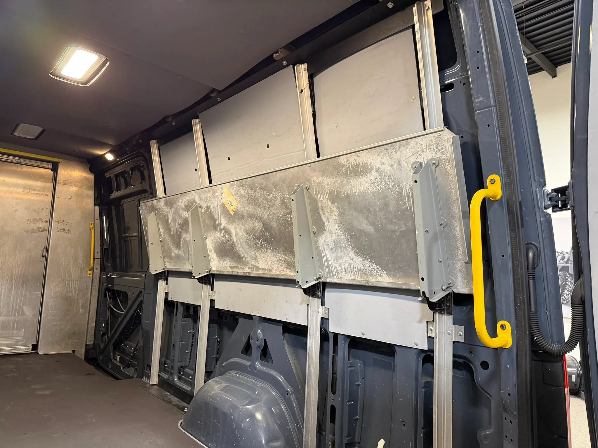 Used 2019 Mercedes-Benz Sprinter 170 image 25