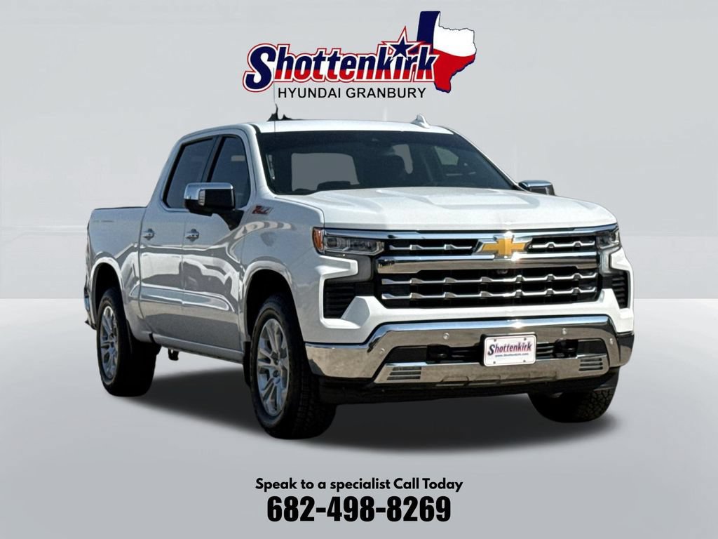 Used 2024 Chevrolet Silverado 1500 LTZ w/ Z71 Off-Road Package AWD/4WD image 3