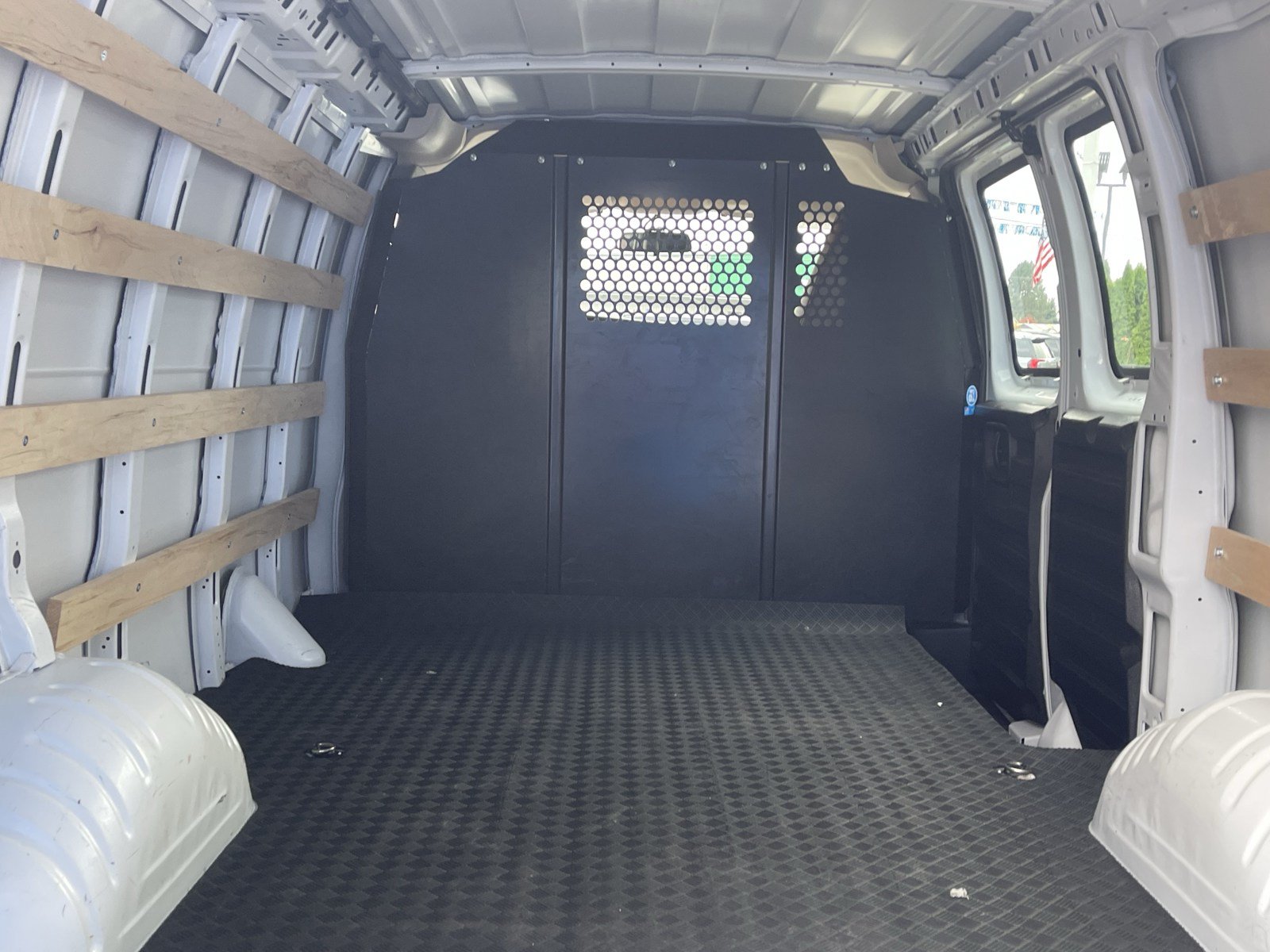Used 2025 Chevrolet Express 2500 w/ Driver Convenience Package RWD image 25