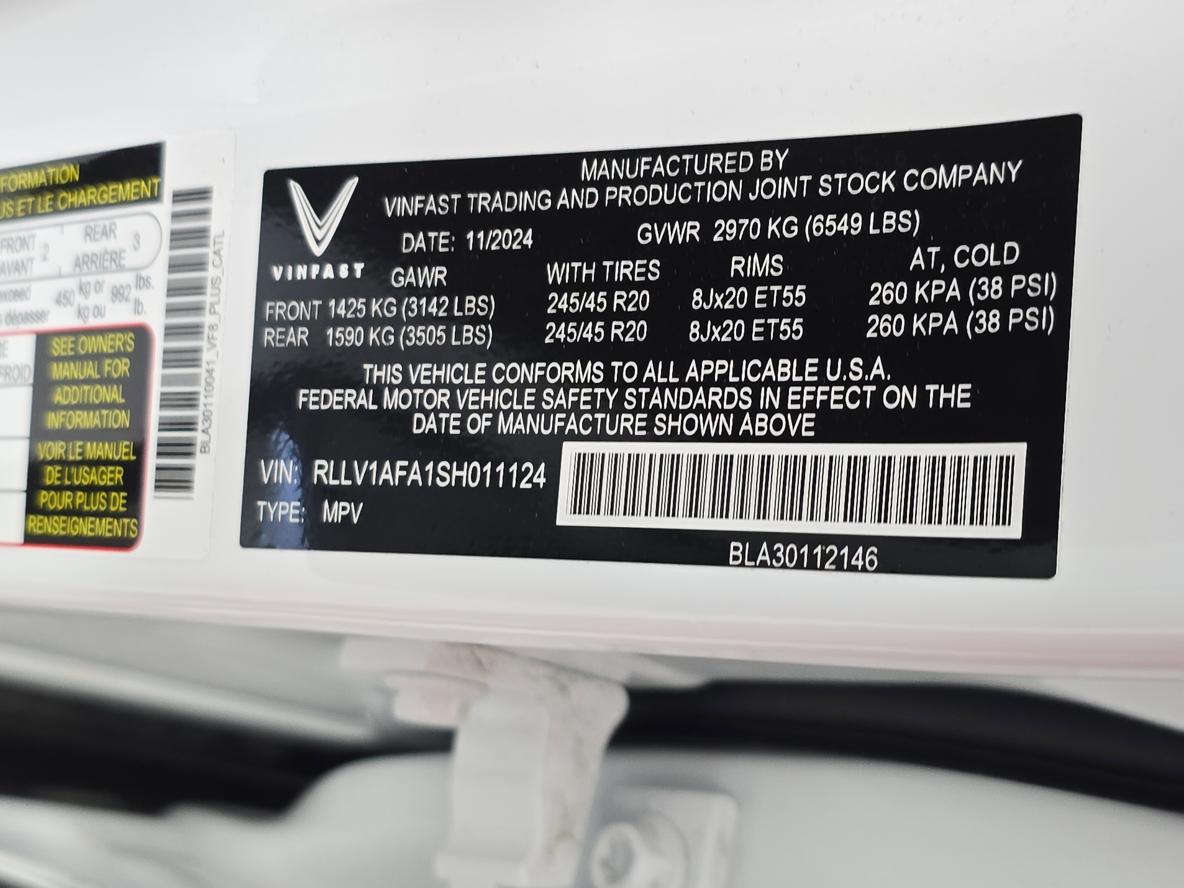 New 2025 VinFast VF 8 Plus image 31