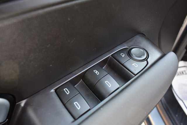 Used 2023 Chevrolet Colorado Z71 image 14