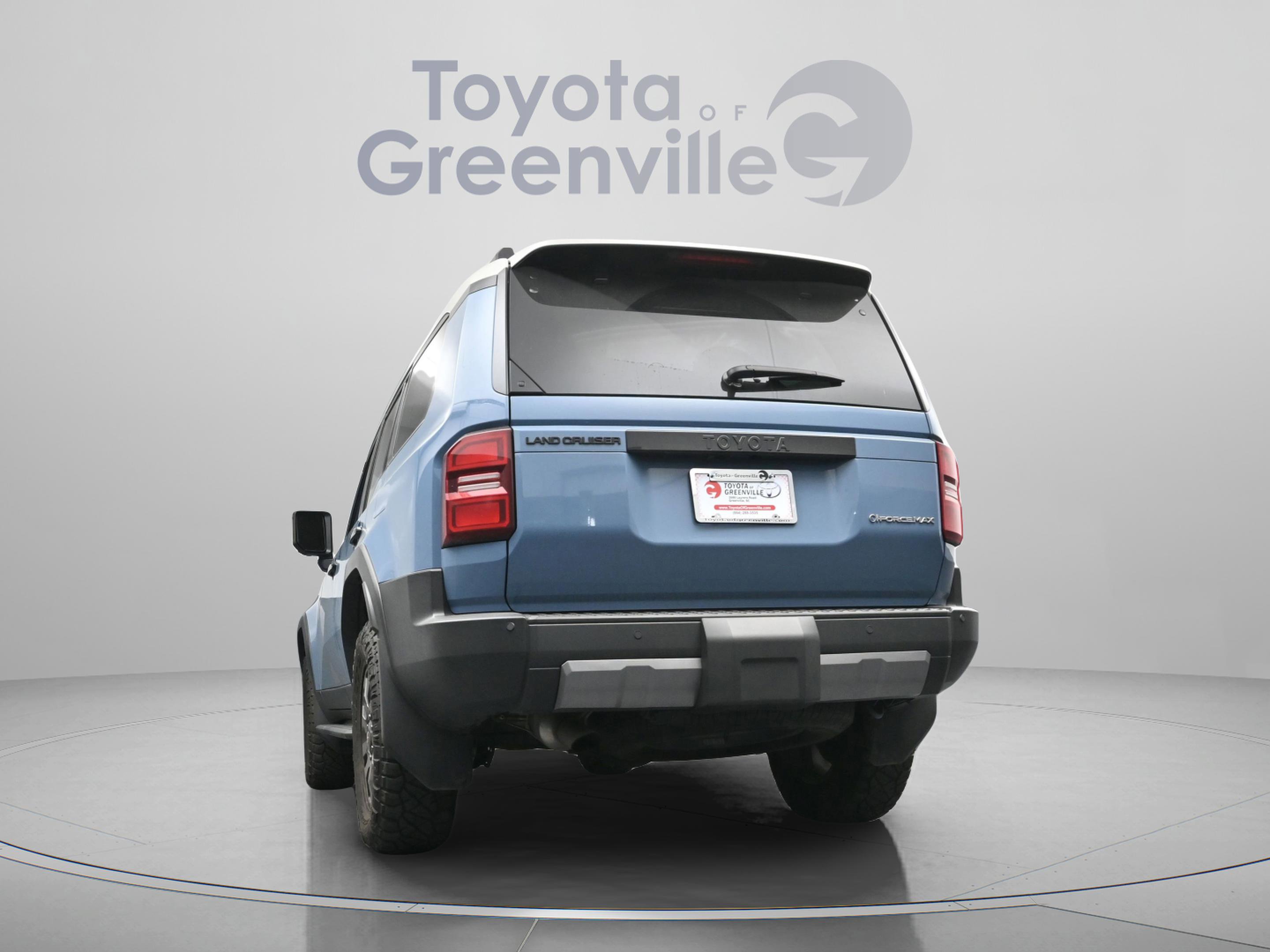 Certified 2024 Toyota Land Cruiser image 11