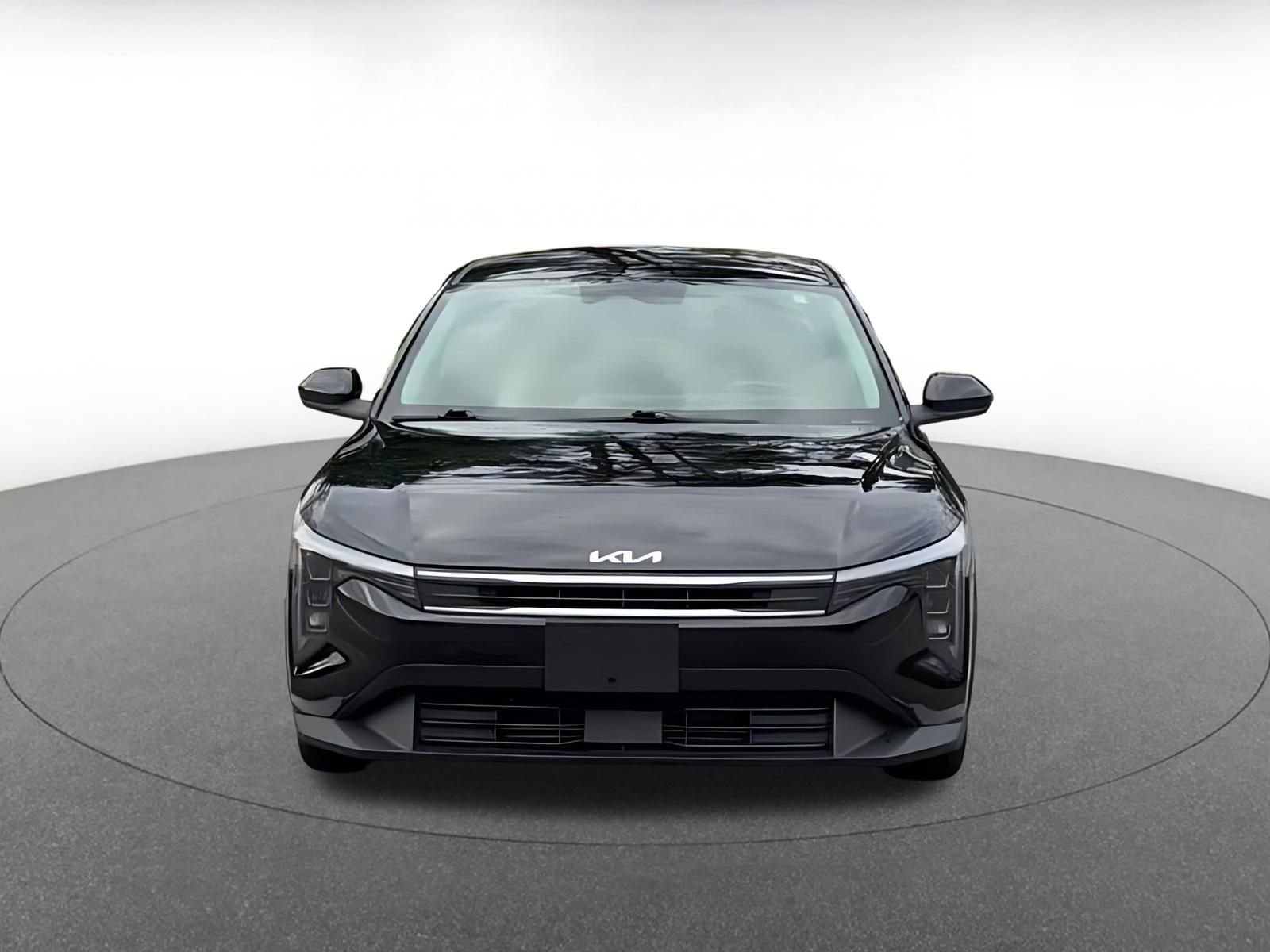Used 2025 Kia K4 FWD image 4