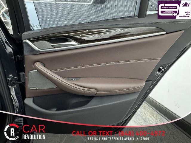 Used 2021 BMW M550i xDrive w/ Executive Package AWD/4WD image 54