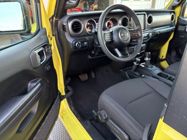 Used 2023 Jeep Wrangler Sport S image 7