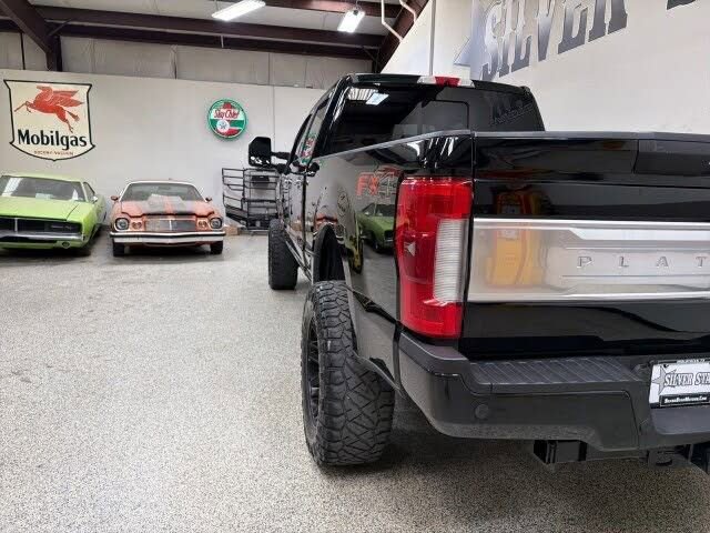 Used 2017 Ford F250 Platinum w/ Platinum Ultimate Package AWD/4WD image 9