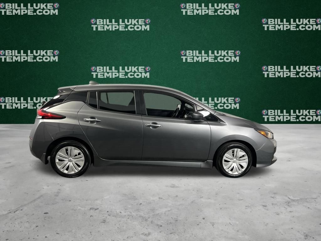 Used 2024 Nissan Leaf S image 4