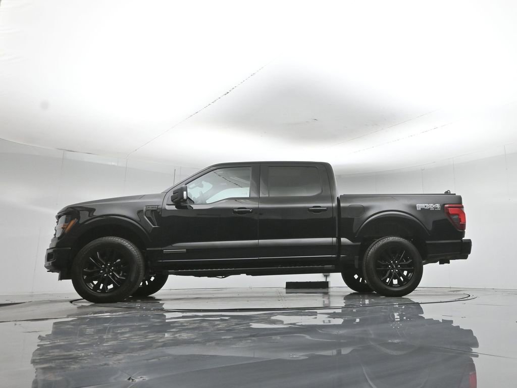 Used 2025 Ford F150 XLT w/ Equipment Group 303A High AWD/4WD image 8